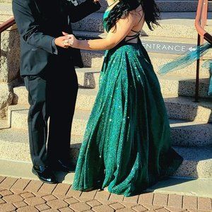 Sparkling emrald Green Prom Dress